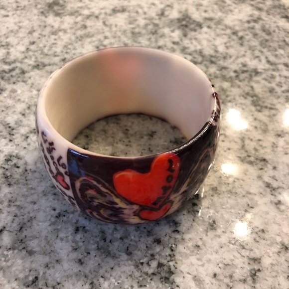 ❤️ LOVE-themed Cuff bracelet ❤️ - Picture 9 of 11